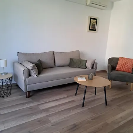 Kiara Apartment *