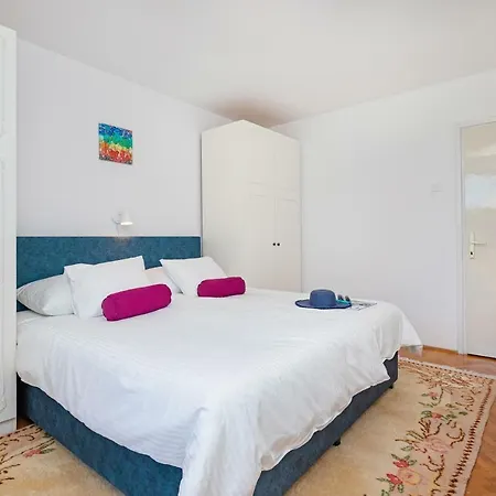 Apartment Kiara *